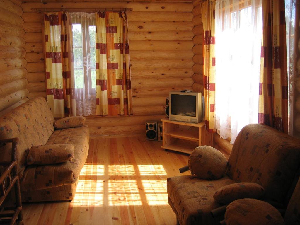 Guest House Zirga Smaids Kusneri Ruang foto
