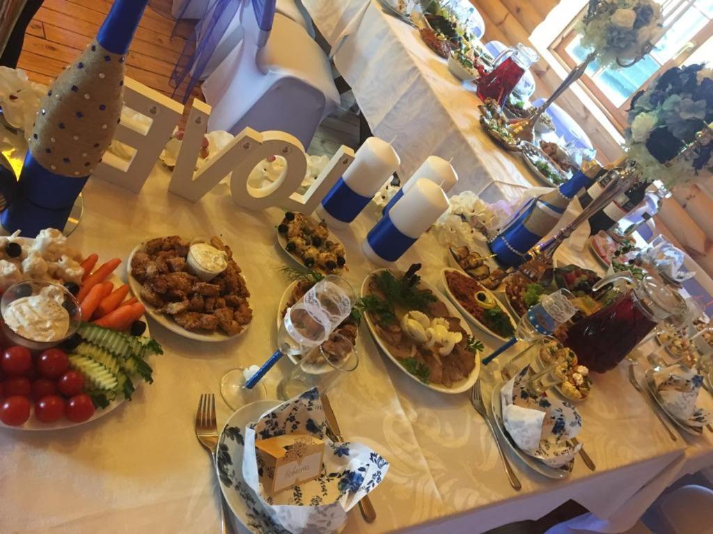 Guest House Zirga Smaids Kusneri Bagian luar foto